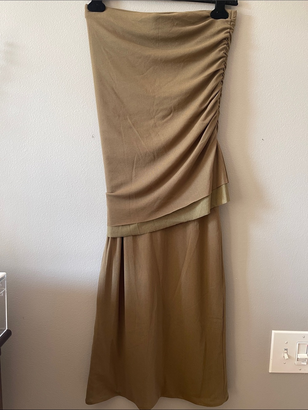 Tandem Y2K New Strapless Ruched Layered Midi stretchy mash Dress in Olive